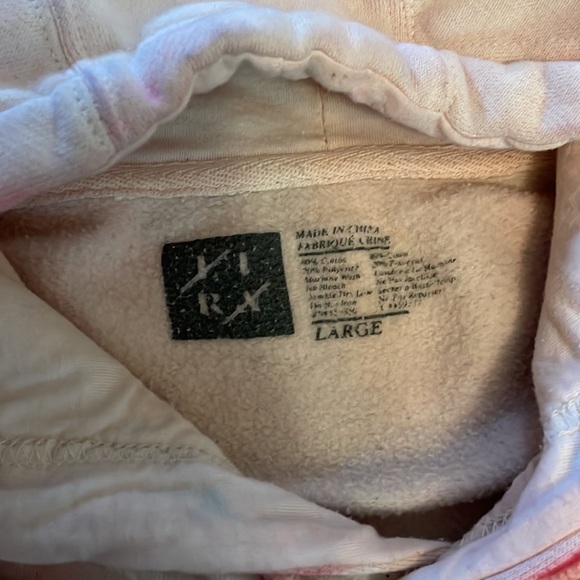 Upcycled bleach dyed recycled patch crop top hoodie - Picture 7 of 9